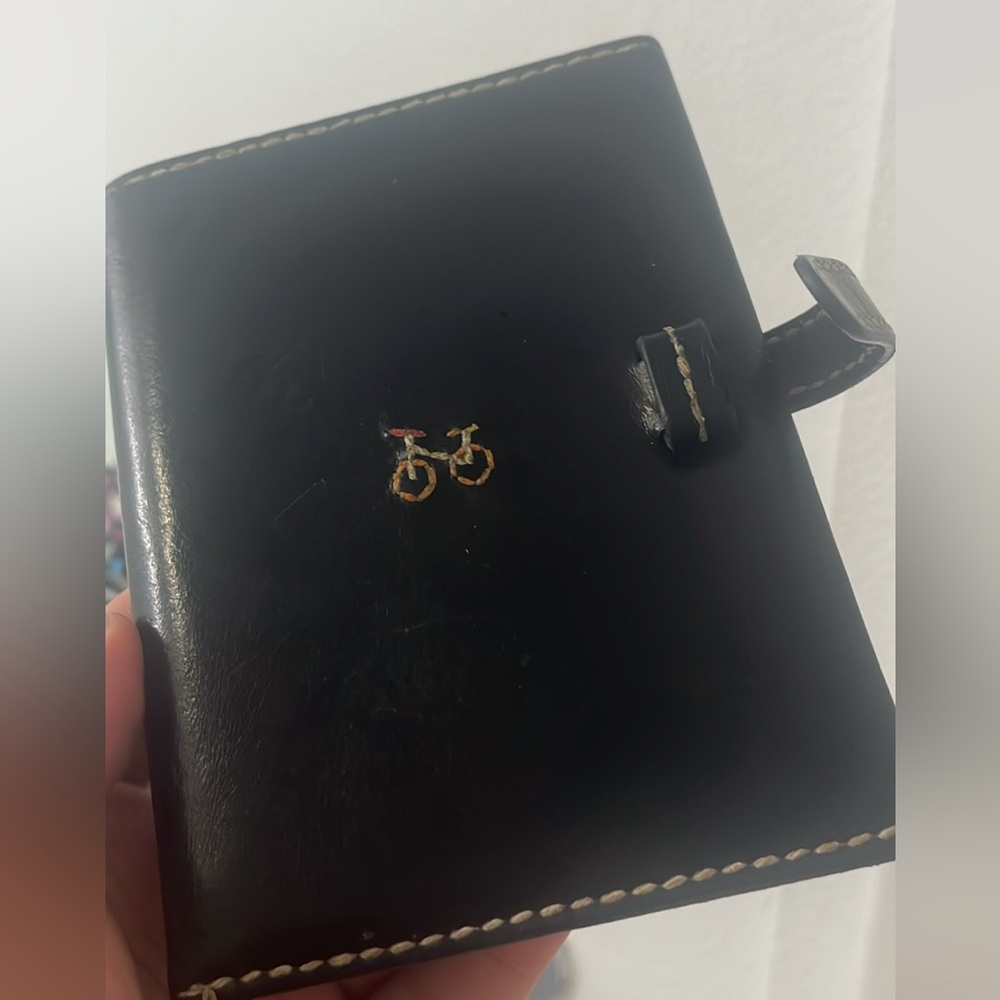 Henry Cuir & Barneys NewYork Black-Brown Leather Passport & Card Holder